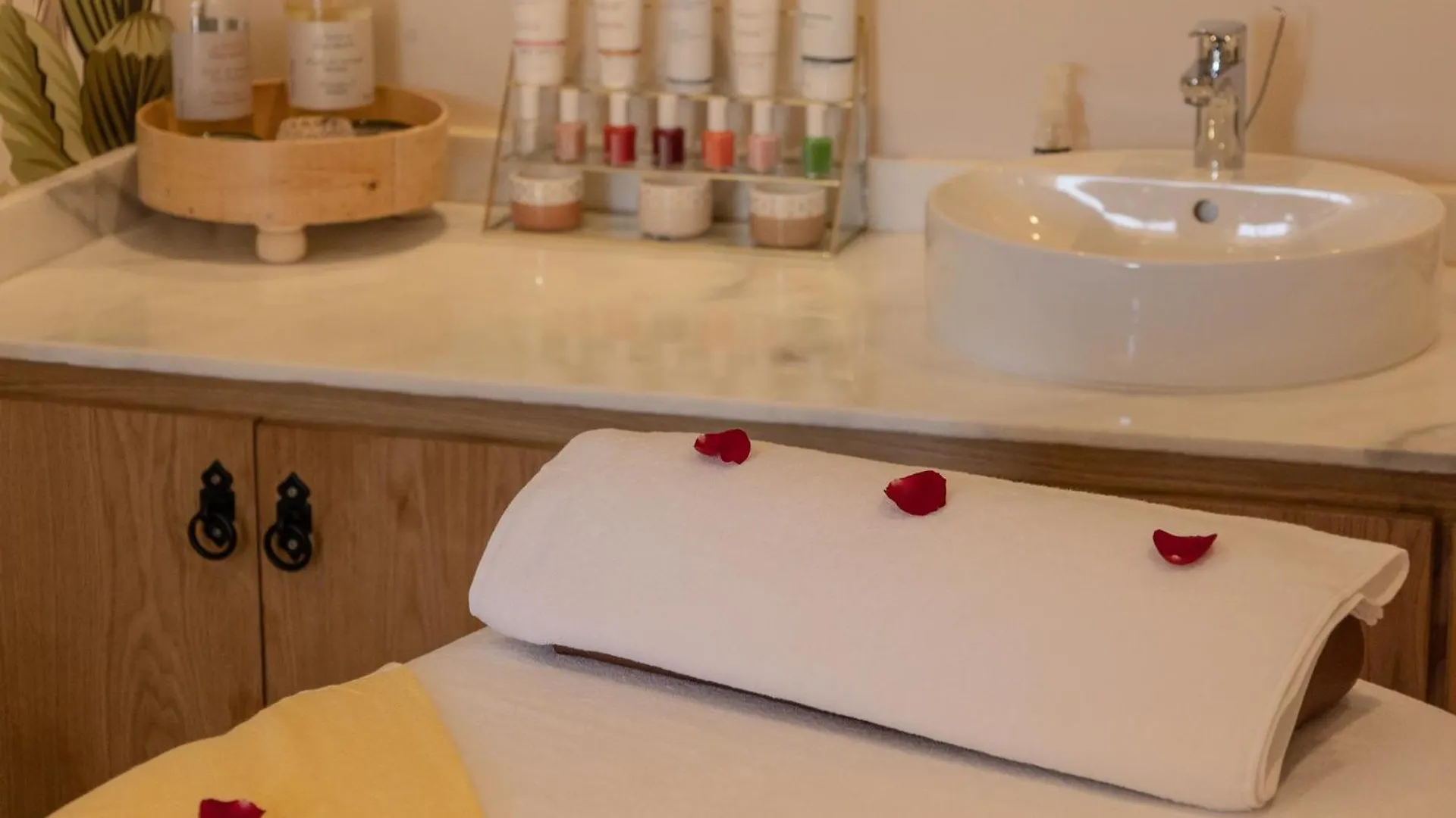 Riad Le Limoun And Spa Marrakesh 2*,